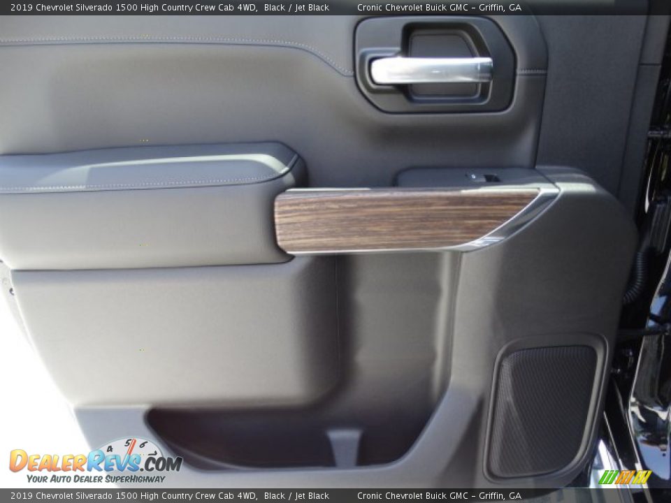 Door Panel of 2019 Chevrolet Silverado 1500 High Country Crew Cab 4WD Photo #26