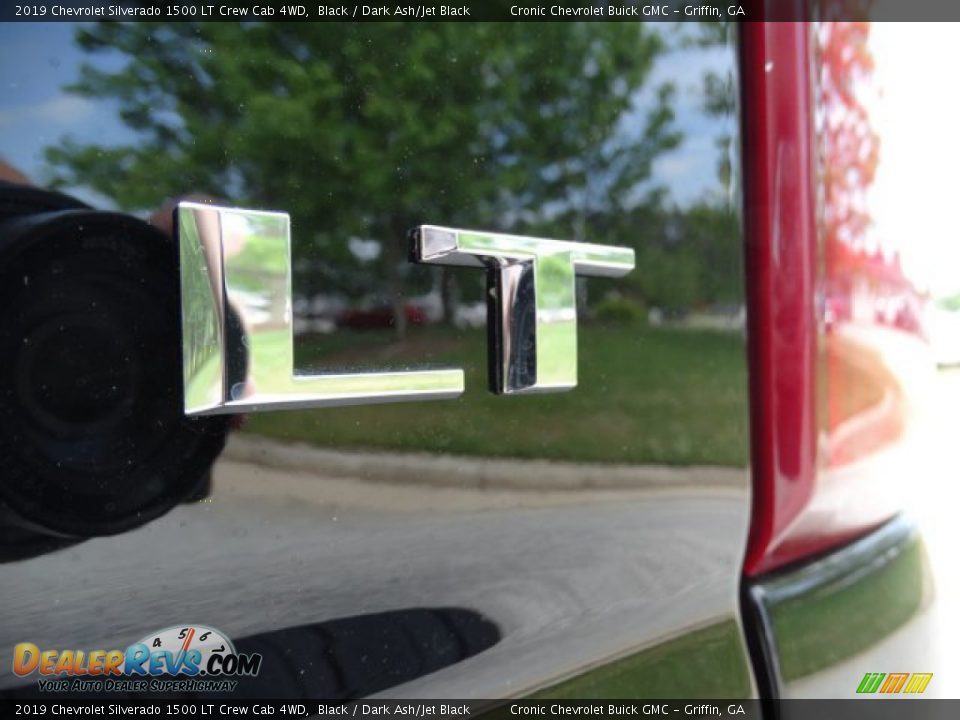 2019 Chevrolet Silverado 1500 LT Crew Cab 4WD Black / Dark Ash/Jet Black Photo #10