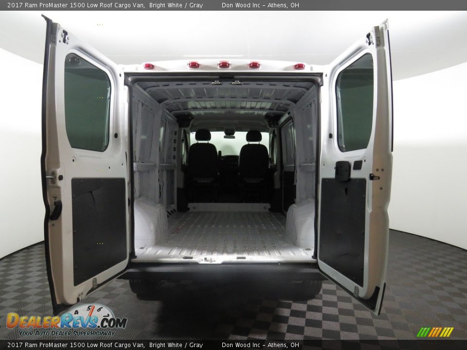 2017 Ram ProMaster 1500 Low Roof Cargo Van Bright White / Gray Photo #12