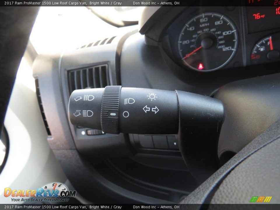 2017 Ram ProMaster 1500 Low Roof Cargo Van Bright White / Gray Photo #27