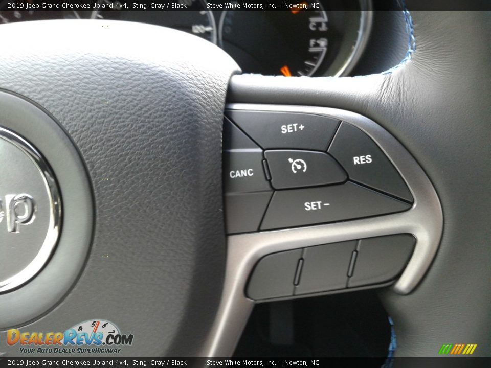 2019 Jeep Grand Cherokee Upland 4x4 Sting-Gray / Black Photo #19