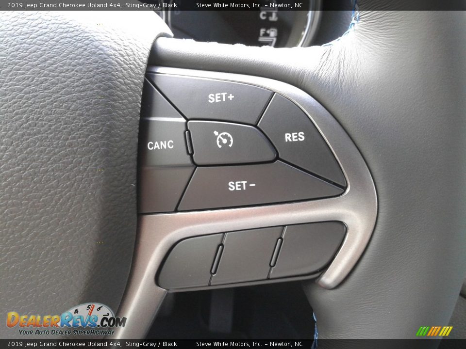 2019 Jeep Grand Cherokee Upland 4x4 Sting-Gray / Black Photo #20