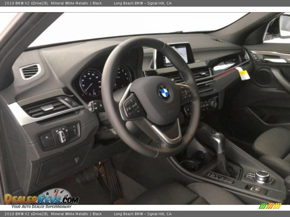 Dashboard of 2019 BMW X2 sDrive28i Photo #6
