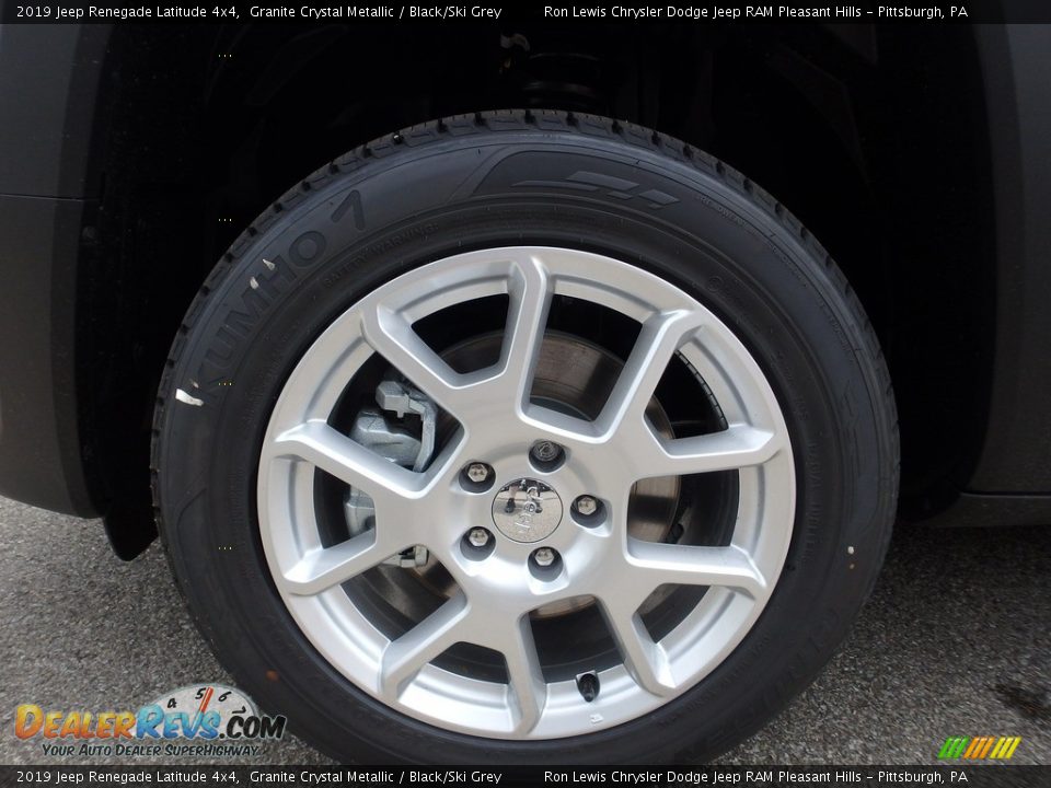 2019 Jeep Renegade Latitude 4x4 Granite Crystal Metallic / Black/Ski Grey Photo #10