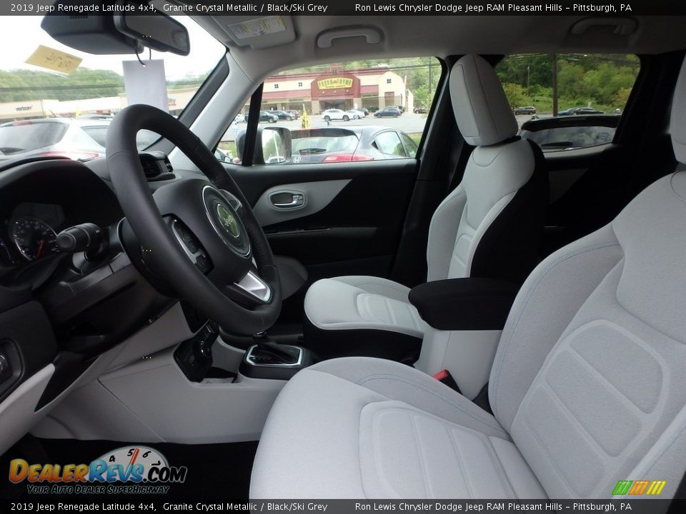 2019 Jeep Renegade Latitude 4x4 Granite Crystal Metallic / Black/Ski Grey Photo #11