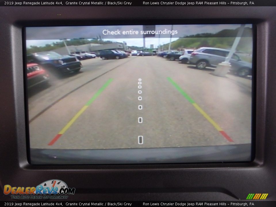 2019 Jeep Renegade Latitude 4x4 Granite Crystal Metallic / Black/Ski Grey Photo #16