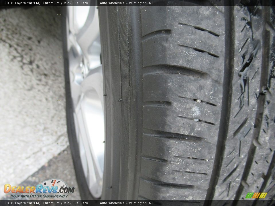 2018 Toyota Yaris iA Chromium / Mid-Blue Black Photo #8