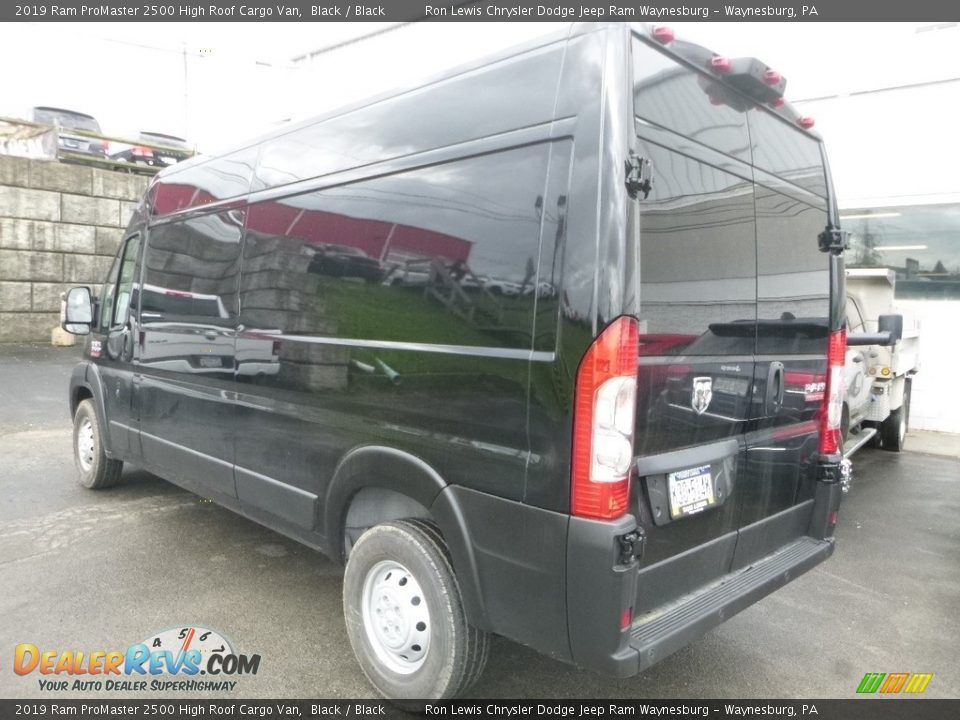 2019 Ram ProMaster 2500 High Roof Cargo Van Black / Black Photo #4