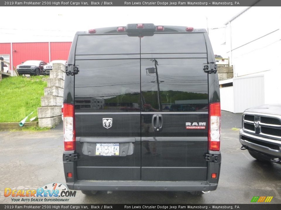 2019 Ram ProMaster 2500 High Roof Cargo Van Black / Black Photo #5