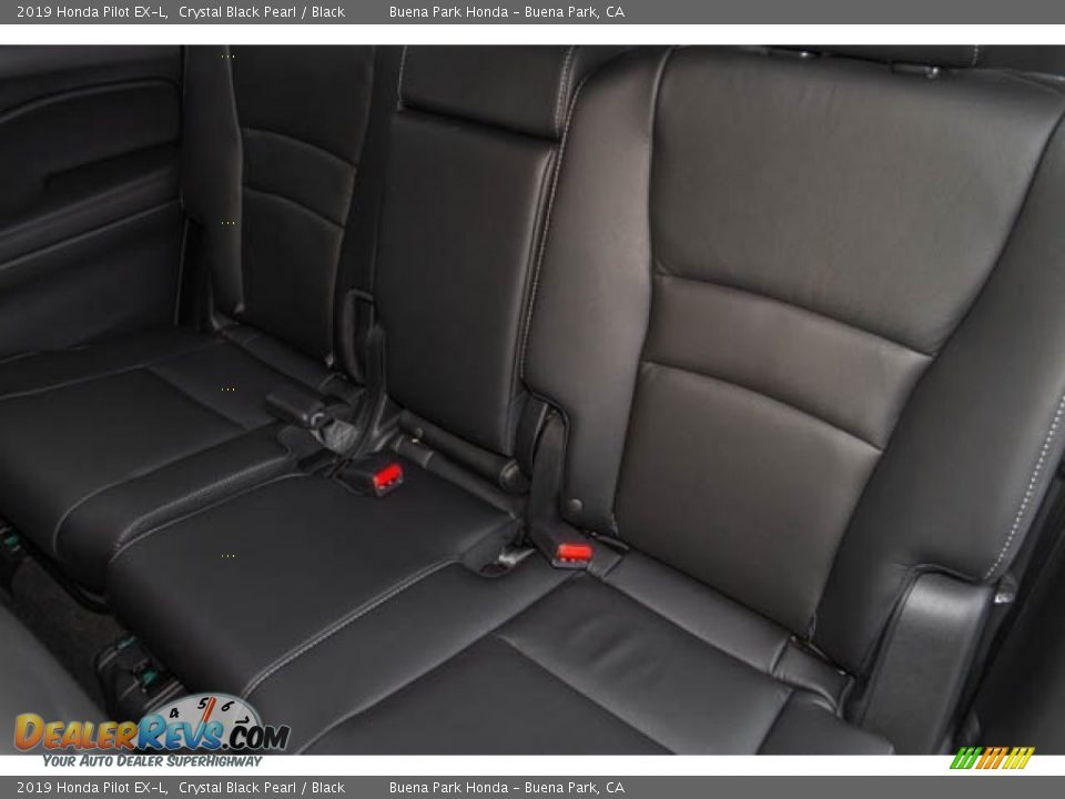 2019 Honda Pilot EX-L Crystal Black Pearl / Black Photo #30