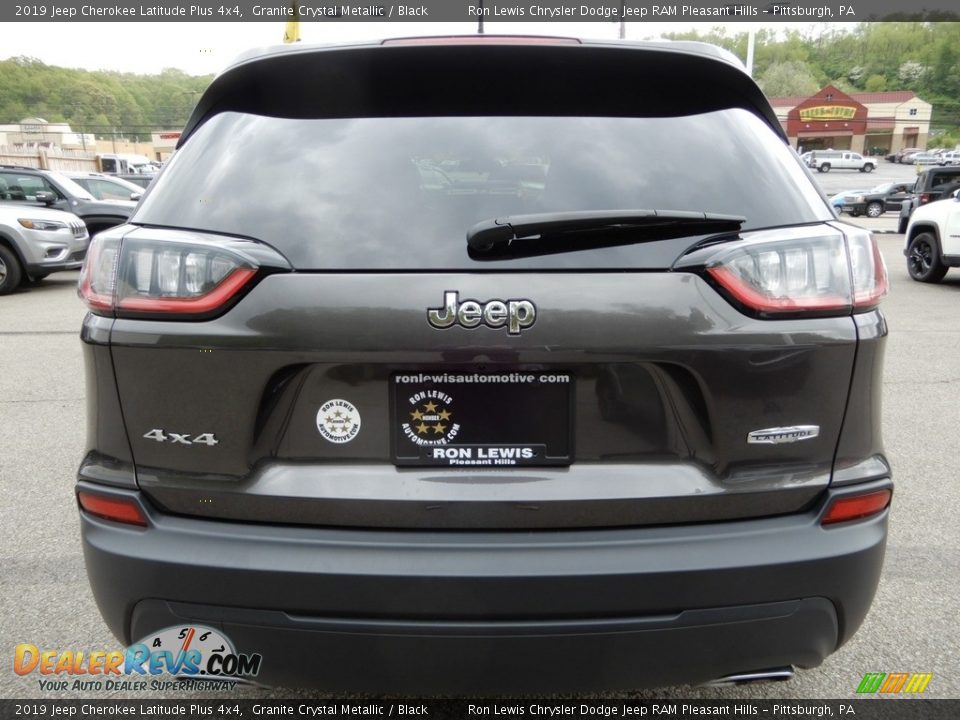 2019 Jeep Cherokee Latitude Plus 4x4 Granite Crystal Metallic / Black Photo #4