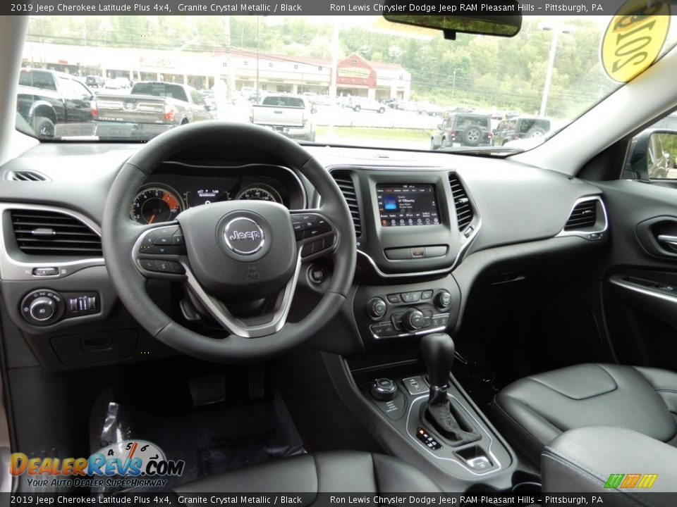 2019 Jeep Cherokee Latitude Plus 4x4 Granite Crystal Metallic / Black Photo #14