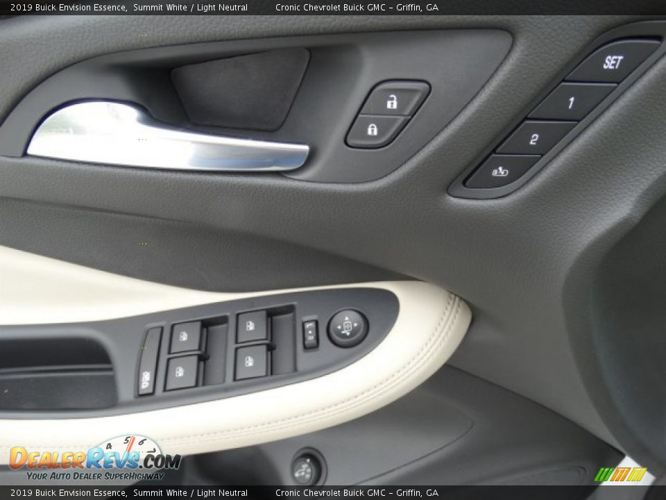 2019 Buick Envision Essence Summit White / Light Neutral Photo #12