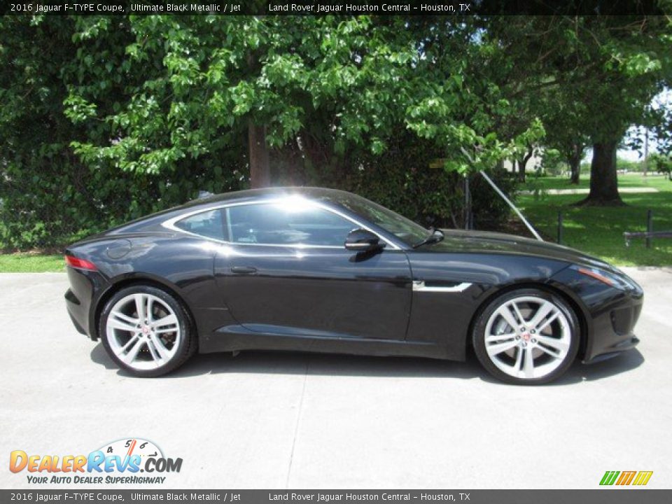2016 Jaguar F-TYPE Coupe Ultimate Black Metallic / Jet Photo #8