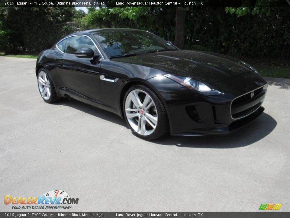 2016 Jaguar F-TYPE Coupe Ultimate Black Metallic / Jet Photo #10