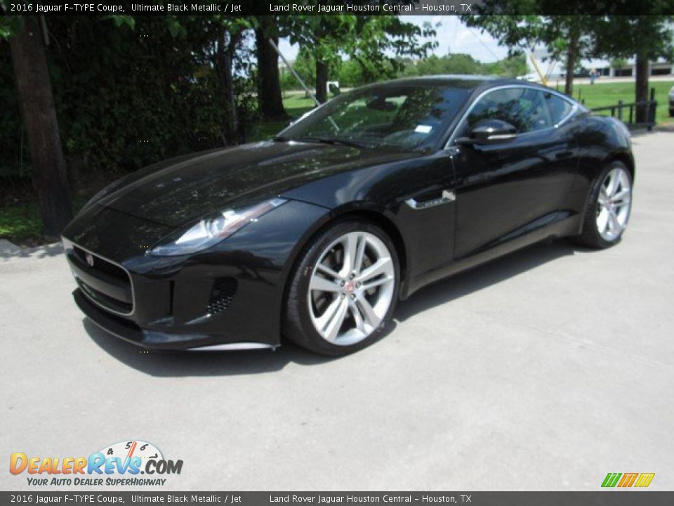 2016 Jaguar F-TYPE Coupe Ultimate Black Metallic / Jet Photo #12