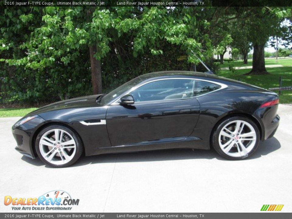 2016 Jaguar F-TYPE Coupe Ultimate Black Metallic / Jet Photo #13