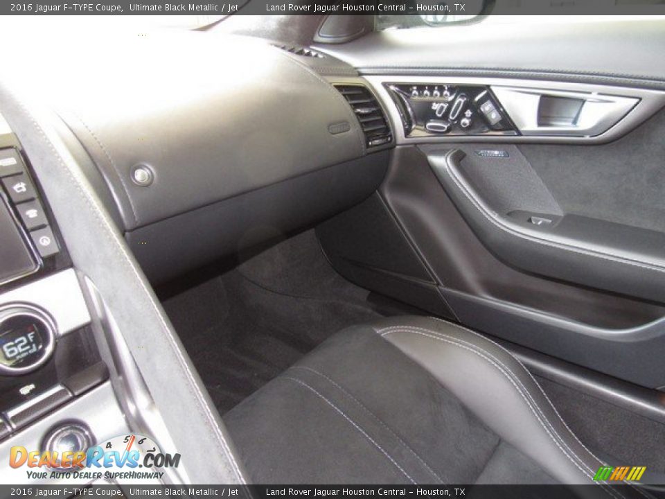 2016 Jaguar F-TYPE Coupe Ultimate Black Metallic / Jet Photo #14