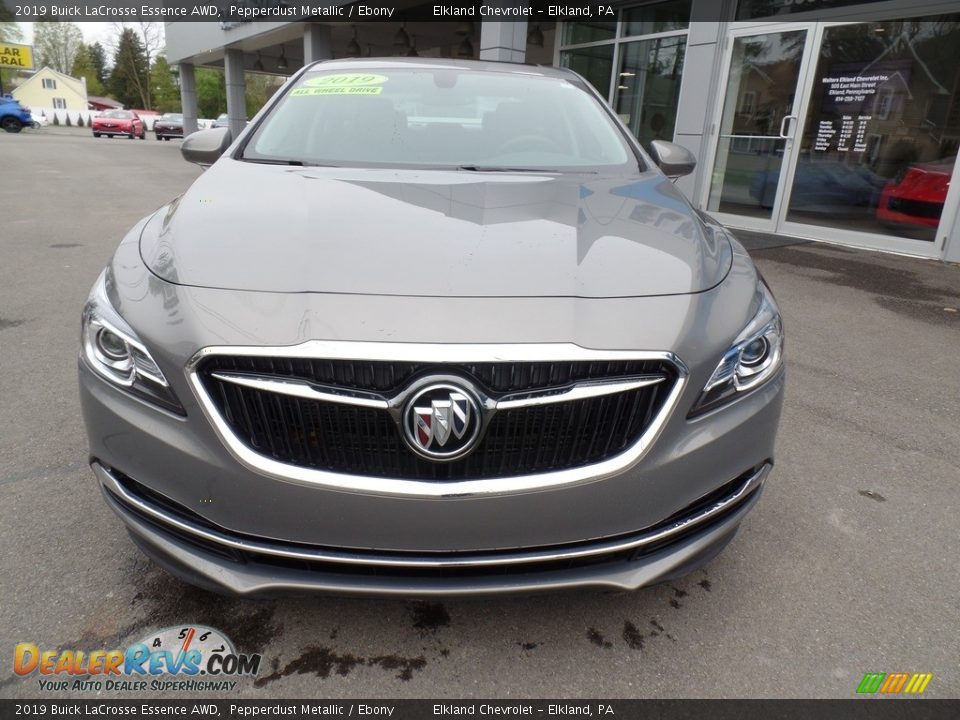 2019 Buick LaCrosse Essence AWD Pepperdust Metallic / Ebony Photo #2