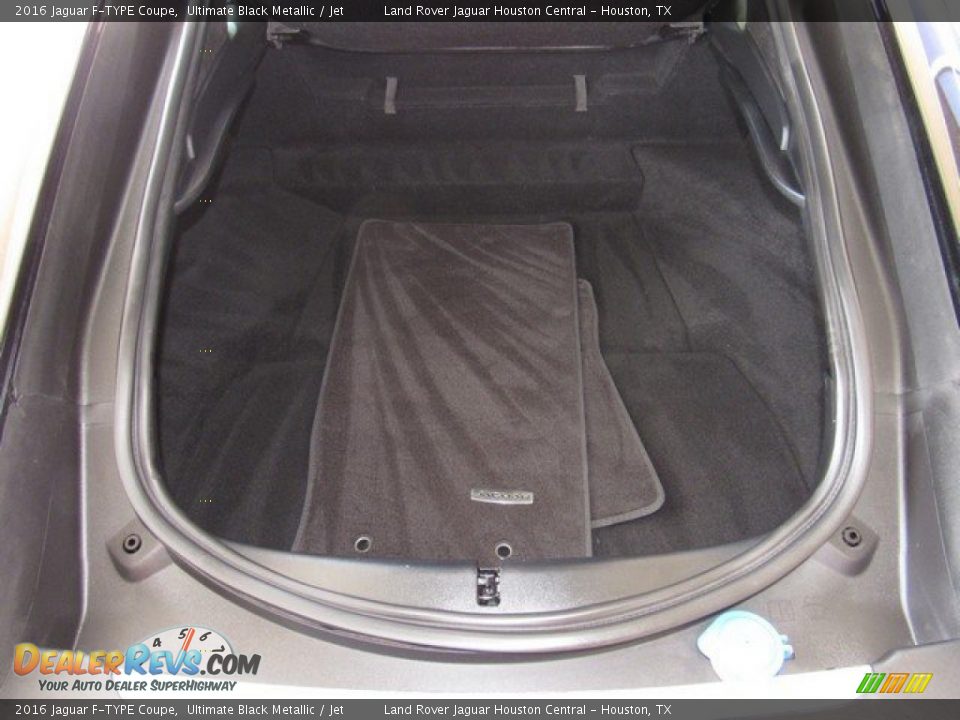 2016 Jaguar F-TYPE Coupe Ultimate Black Metallic / Jet Photo #19