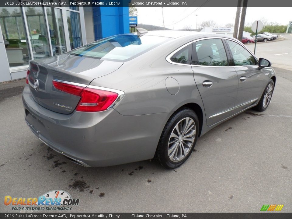 2019 Buick LaCrosse Essence AWD Pepperdust Metallic / Ebony Photo #5