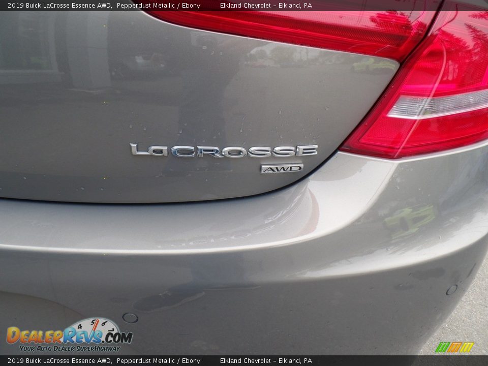 2019 Buick LaCrosse Essence AWD Logo Photo #10