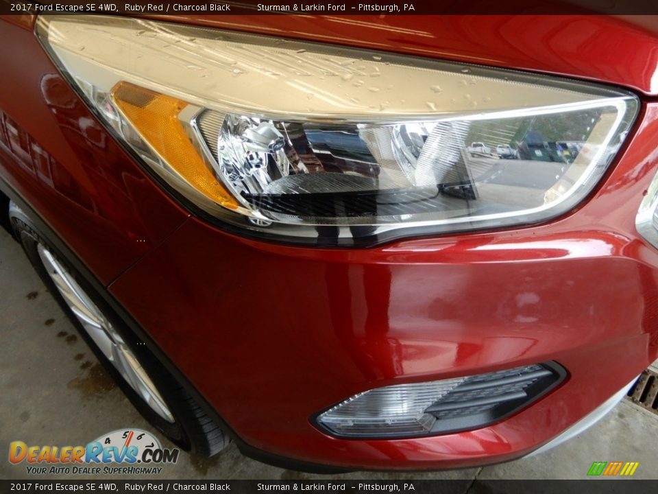 2017 Ford Escape SE 4WD Ruby Red / Charcoal Black Photo #2