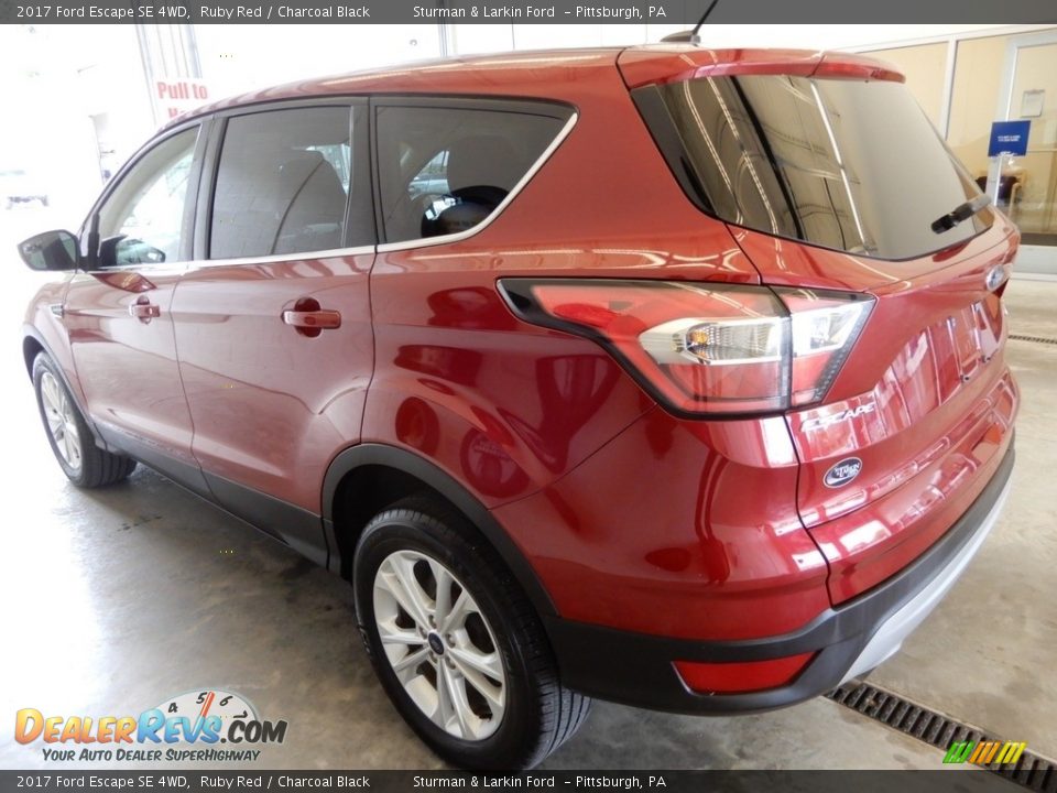 2017 Ford Escape SE 4WD Ruby Red / Charcoal Black Photo #9