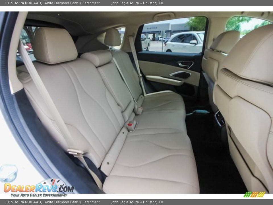 2019 Acura RDX AWD White Diamond Pearl / Parchment Photo #22