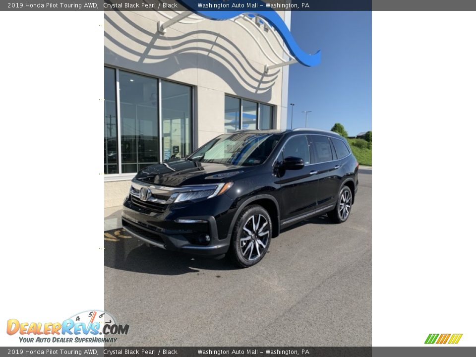 2019 Honda Pilot Touring AWD Crystal Black Pearl / Black Photo #2