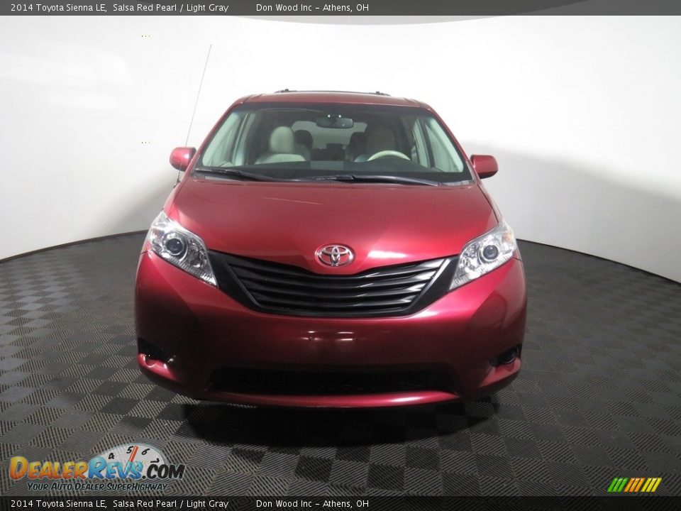 2014 Toyota Sienna LE Salsa Red Pearl / Light Gray Photo #4