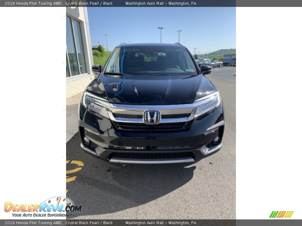 2019 Honda Pilot Touring AWD Crystal Black Pearl / Black Photo #3