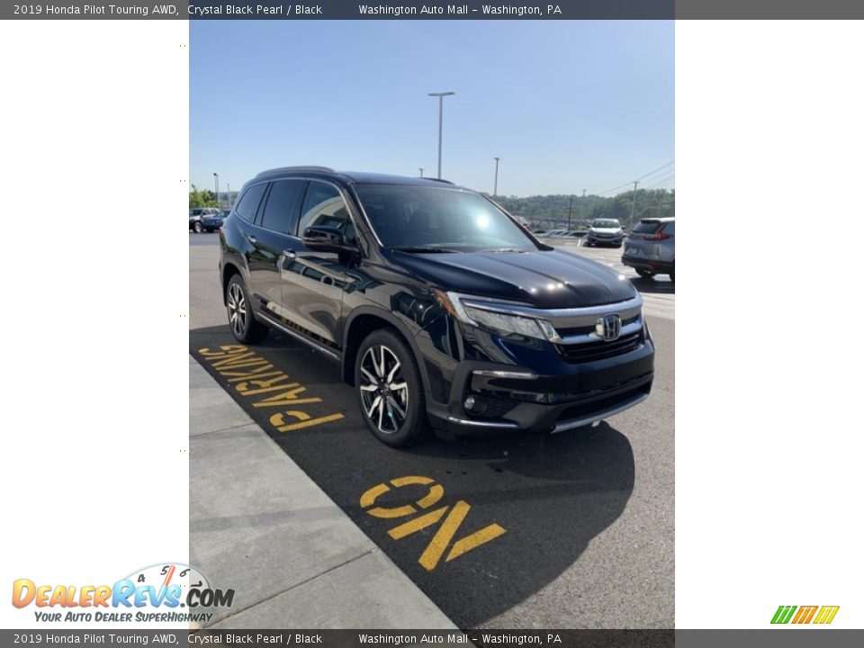 2019 Honda Pilot Touring AWD Crystal Black Pearl / Black Photo #4