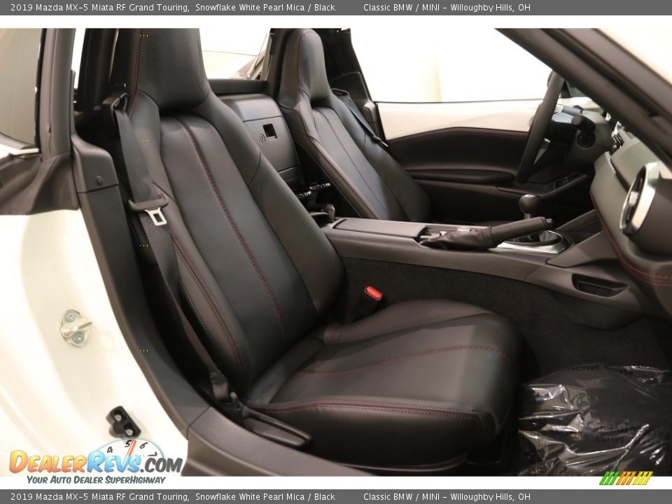 Front Seat of 2019 Mazda MX-5 Miata RF Grand Touring Photo #20