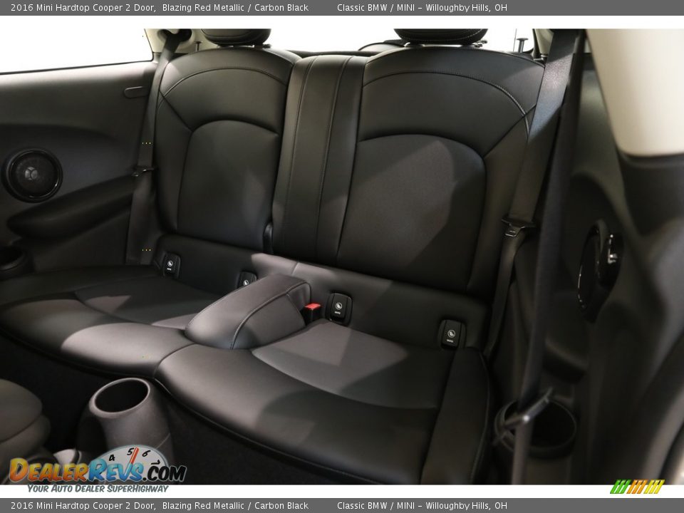 2016 Mini Hardtop Cooper 2 Door Blazing Red Metallic / Carbon Black Photo #17