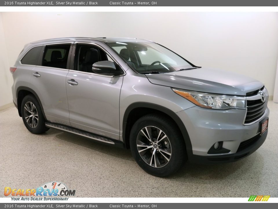 2016 Toyota Highlander XLE Silver Sky Metallic / Black Photo #1