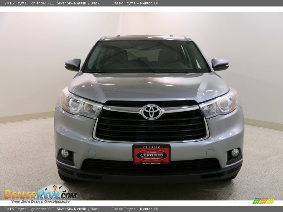 2016 Toyota Highlander XLE Silver Sky Metallic / Black Photo #2