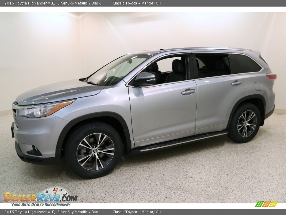 2016 Toyota Highlander XLE Silver Sky Metallic / Black Photo #3