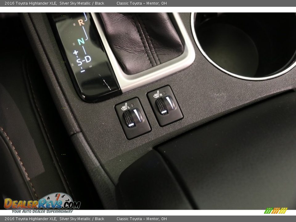 2016 Toyota Highlander XLE Silver Sky Metallic / Black Photo #12