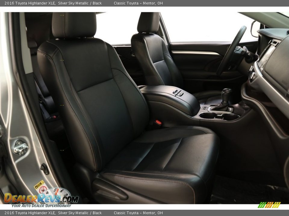 2016 Toyota Highlander XLE Silver Sky Metallic / Black Photo #14