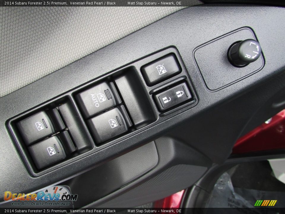 2014 Subaru Forester 2.5i Premium Venetian Red Pearl / Black Photo #15