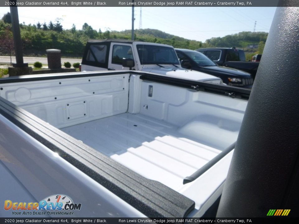 2020 Jeep Gladiator Overland 4x4 Bright White / Black Photo #7