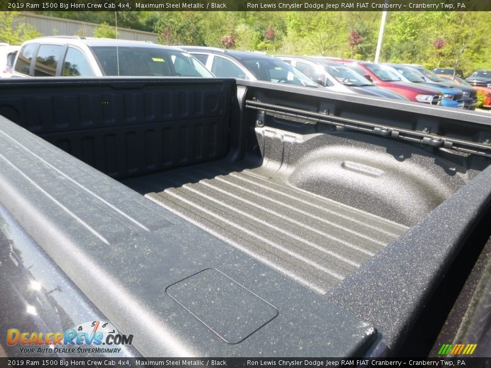 2019 Ram 1500 Big Horn Crew Cab 4x4 Maximum Steel Metallic / Black Photo #10