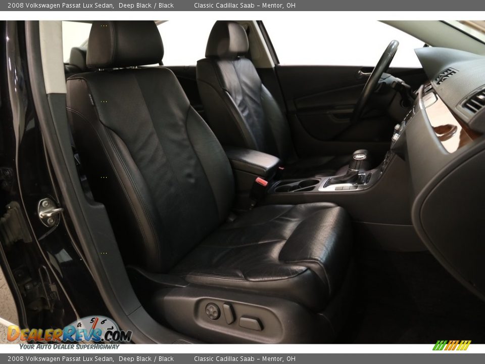 2008 Volkswagen Passat Lux Sedan Deep Black / Black Photo #11