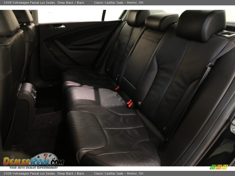 2008 Volkswagen Passat Lux Sedan Deep Black / Black Photo #13