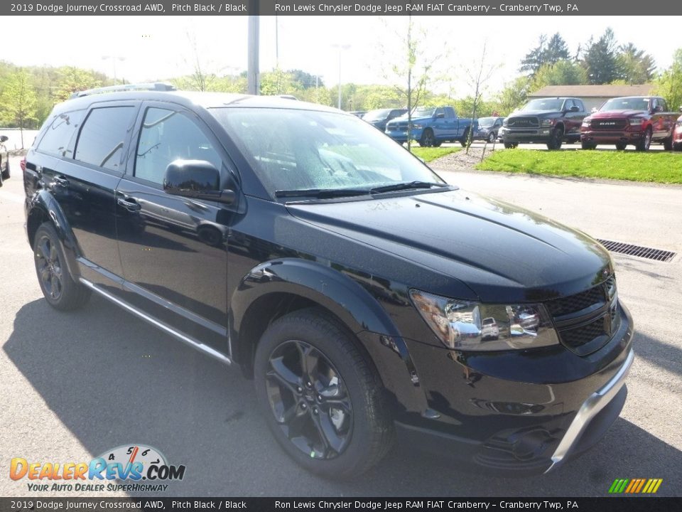 2019 Dodge Journey Crossroad AWD Pitch Black / Black Photo #8