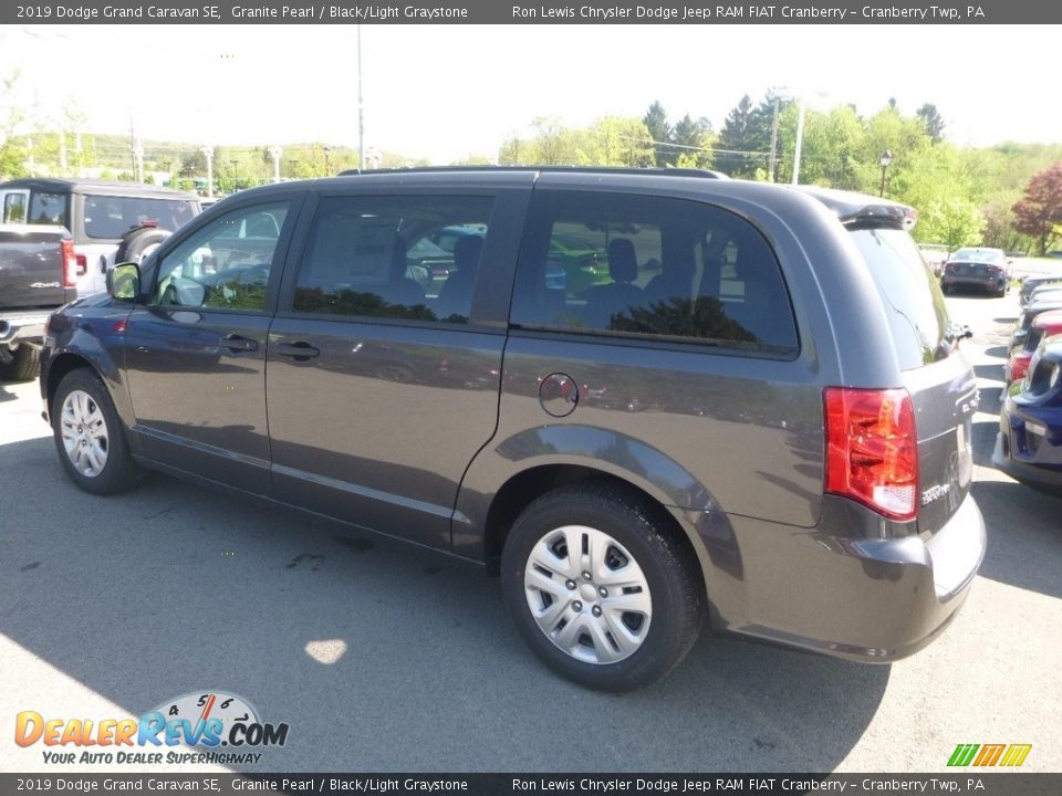 2019 Dodge Grand Caravan SE Granite Pearl / Black/Light Graystone Photo #3