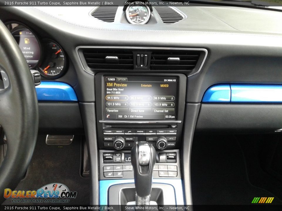 Controls of 2016 Porsche 911 Turbo Coupe Photo #21