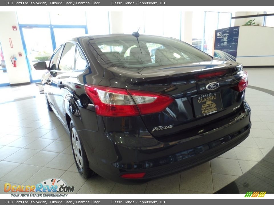 2013 Ford Focus S Sedan Tuxedo Black / Charcoal Black Photo #3