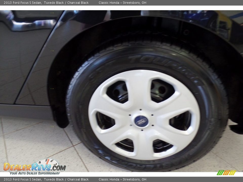2013 Ford Focus S Sedan Tuxedo Black / Charcoal Black Photo #33